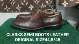 CLARKS FLEX LIGHT LEATHER ORIGINAL SIZE45 Kondisi ok90% asli bukan kw