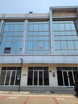Ruko Shibuya Boulevard Uk 4,5x15 3 lt Hadap Jalan Siap Pakai
