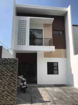 dijual rumah baru di ciwaruga deket polban Bandung