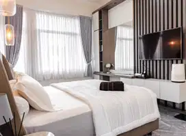 Disewakan Rumah Full Furnished di KBP – Strategis & Ada Taman
