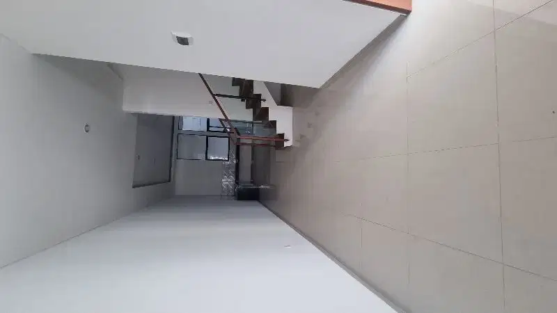 rumah baru bagus di mekar wangi dijual cepat