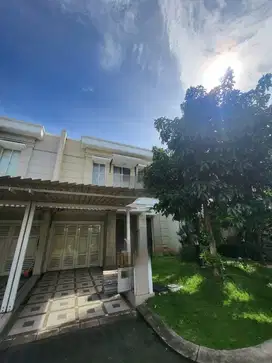 Dijual Rumah maxwell summarecon serpong