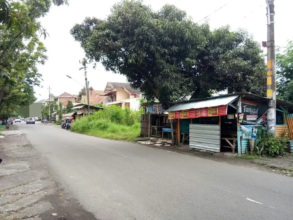 Tanah Pekarangan Strategis Komersil Akses Lebar Dekat Jln Raya