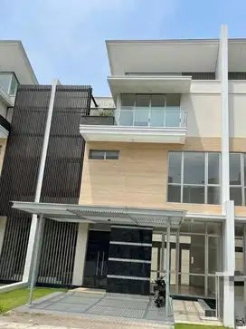 Dijual Cepat Rumah Siap Huni Cluster Bagus di Golf Island - Pik