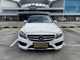 Mercy C 200 AMG 2014 Putih