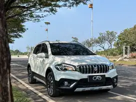 S.cross At 2022/Suzuki S cross matic automatic putih 2022