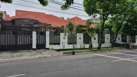 Rumah siap huni dijalan utama tanah kusir jaksel