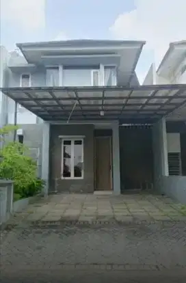 Dijual Rumah Royal Residence Wiyung Cluster Harewood Surabaya RR15