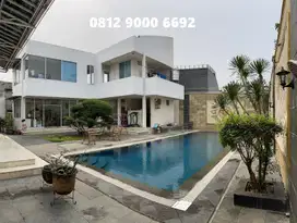 Dijual Rumah Mewah Jalan Camar Bintaro Jaya sektor 3 Ada Kolam Renang