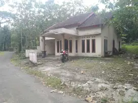 RUMAH LUAS MURAH DIDAERAH LEMAH DADI BANGUNJIWO KASIHAN BANTUL YOGYA