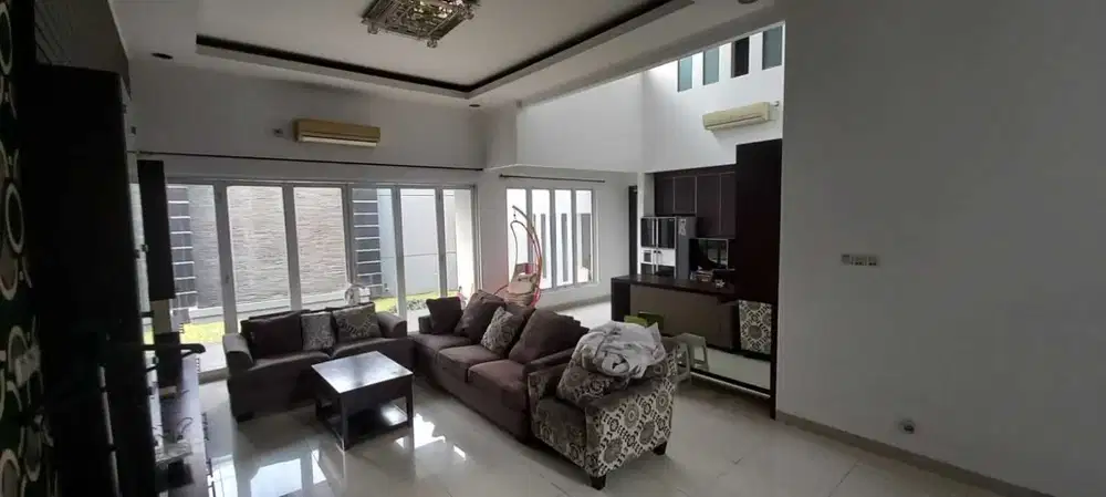 Siap Huni Rumah Mewah Full Furnished Taman Telaga Golf BSD