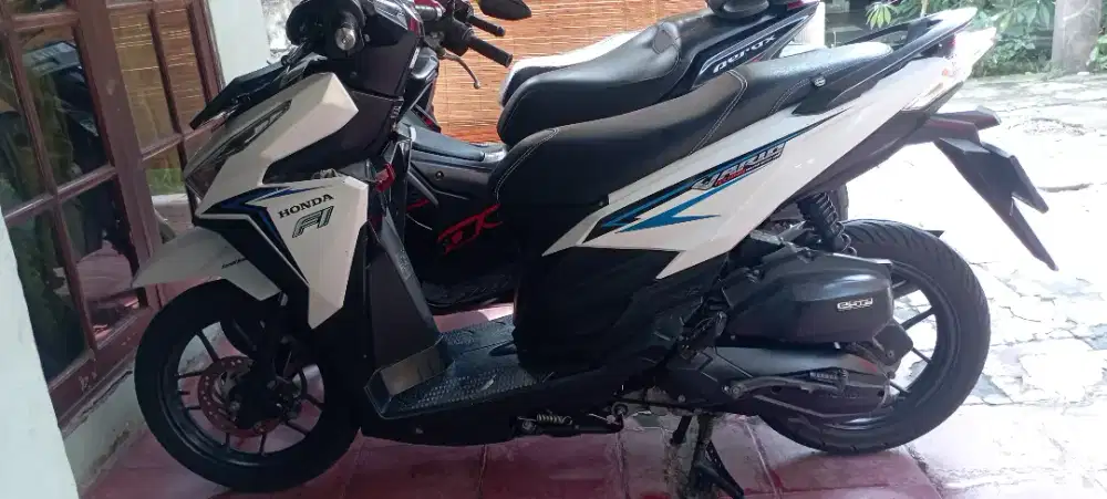 Bismillah.. saya mau jual motor Vario 125 Led