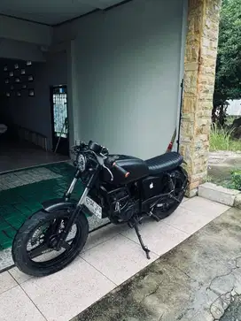 CUSTOM BRATCAFE (NET)