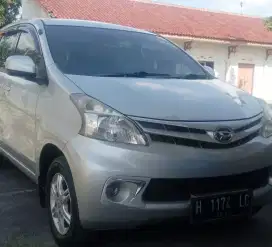 Daihatsu xenia M 1000 cc