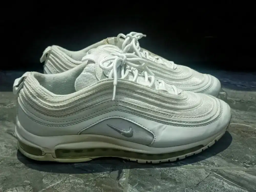 Sepatu Casual Running Nike Airmax 97 triple white sz 42