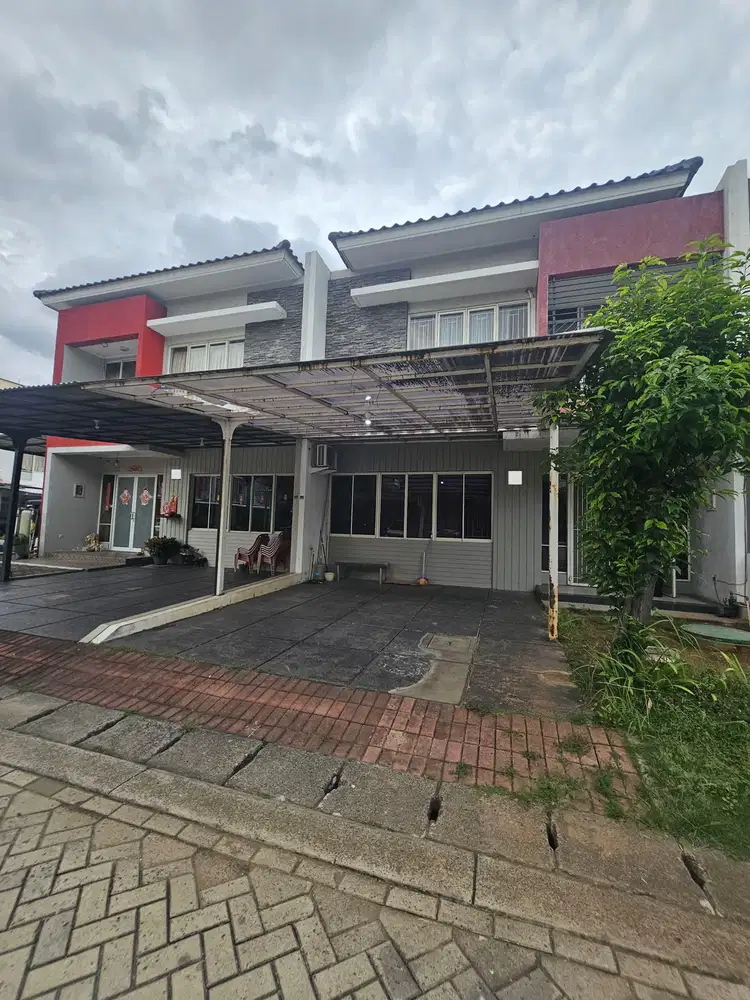 Di Jual Murah Rumah Golf Lake Residence Semi Furnished
