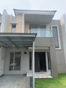 Jual Rumah Golf Island PIK Uk 8x15 Semi Furnish Harga 4,1M