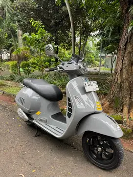 Vespa gts 300 2019 simpanan