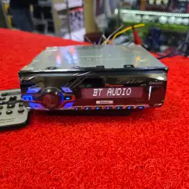 Head Unit Single Din Pioneer DEH-4450BT Bluetooth USB CD Aux Radio