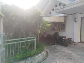 DIJUAL CEPAT RUMAH DI KEBAYORAN LAMA LOKASI STRATEGIS