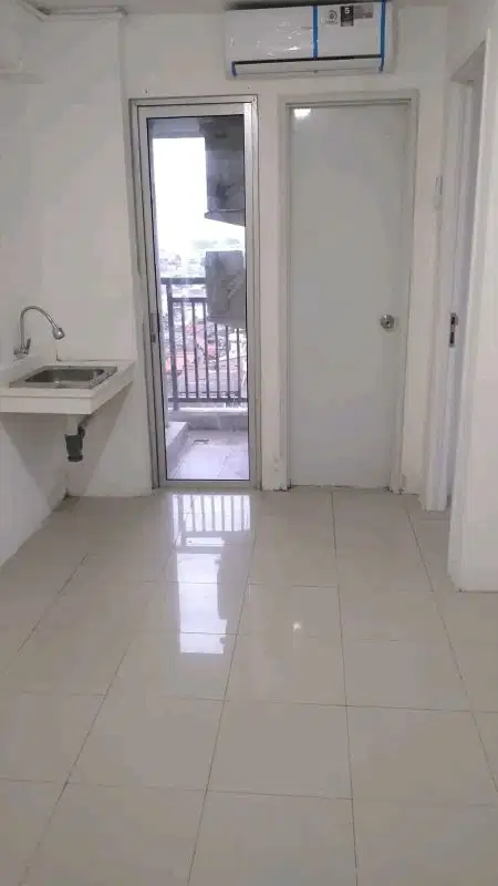 termurah jual 2 bedroom unfurnish lantai rendah bassura city