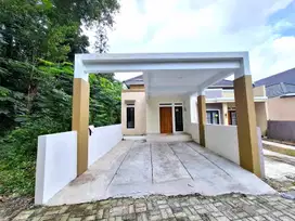 Rumah Minimalis Bonus Canopi Di Selatan Kampus UII Jl Kaliurang