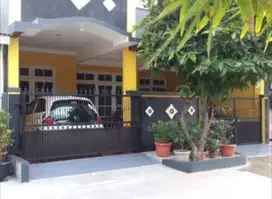 DIJUAL RUMAH di Harapan Indah Bekasi