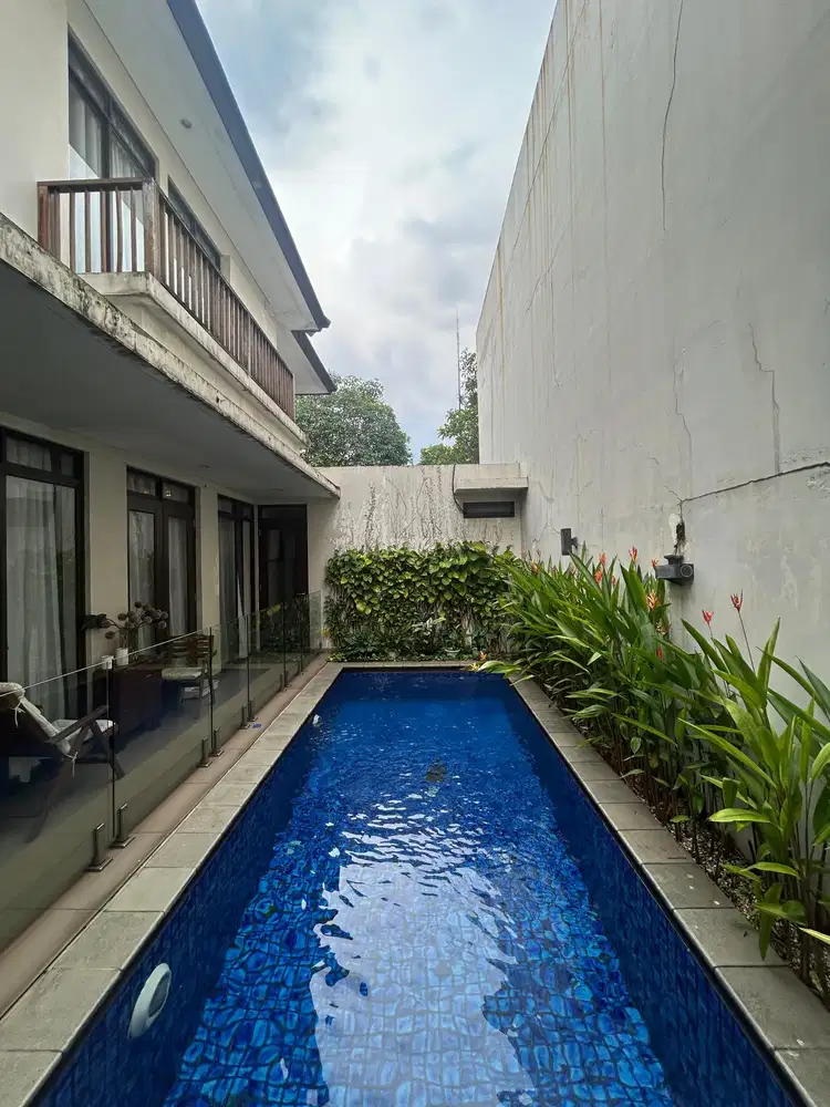 Jual Cepat Murah Rumah Mewah Signature Serenia Hills Lebak Bulus
