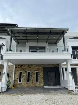 Jual Rumah Komplek Imperial Mansion (Semi Furnish)