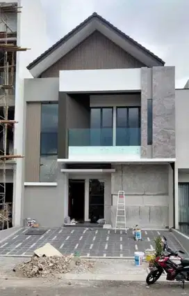 Jual Rumah Baru Cluster di Singgasana Pradana dekat Mekar Wangi