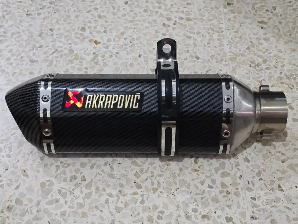 Knalpot Silencer Motor 150cc - 250cc merk Akrapovic Import
