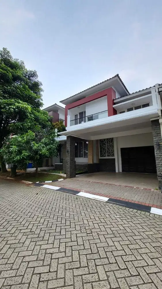 KEBAYORAN ESSENCE RESINDECE BINTARO RUMAH CANTIK SIAP HUNI SYMPHONY