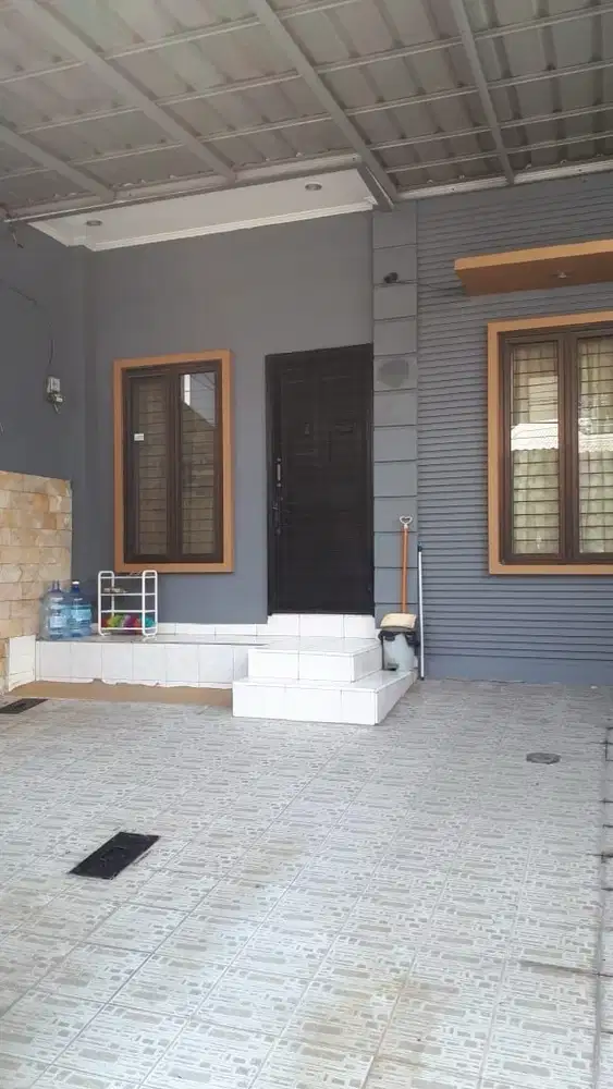 Dijual Rumah 2 Lantai Hadap Selatan Semifurnish di Kelapa Gading JakUt