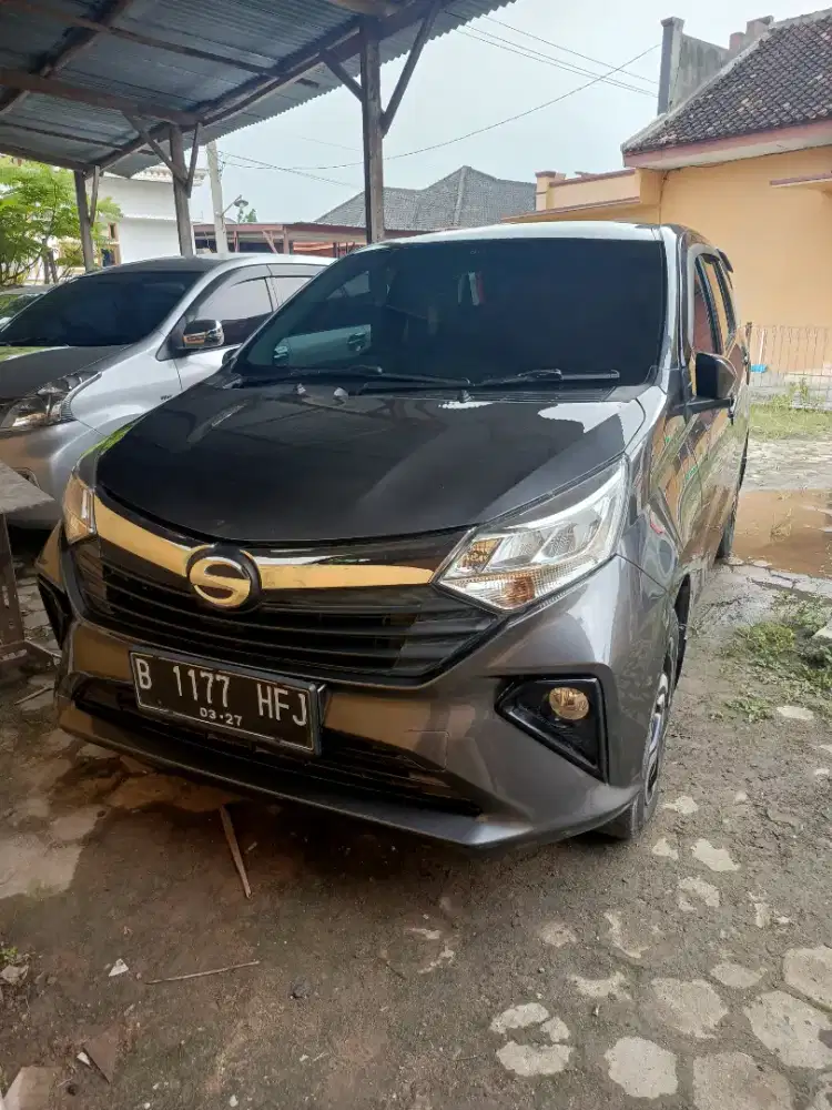 Sigra R 2022 MT