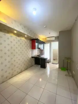 Apartemen Green Bay Pluit Tipe 2 Bedroom Semi Furnish View Kolam