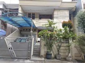 Rumah Lokasi Premium Dekat Danau & Mal di Sunter Paradise Jak Ut