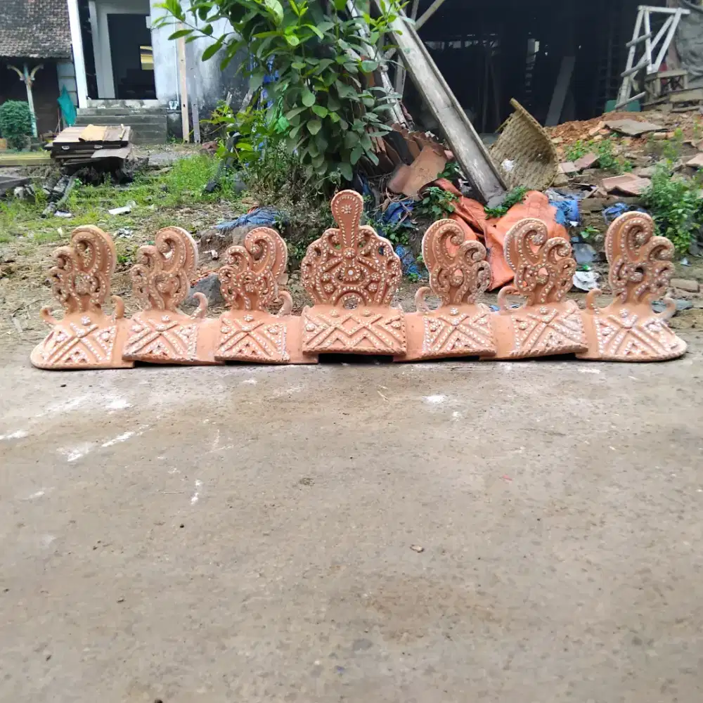 Mahkota rumah joglo