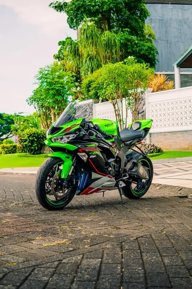 Kawasaki Zx6R 2021 Zx25r Cbr600rr R6