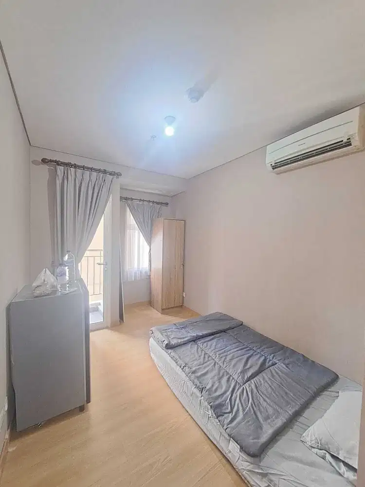 Studio Semi Furnished Apartemen Madison Park - Mall Central Park