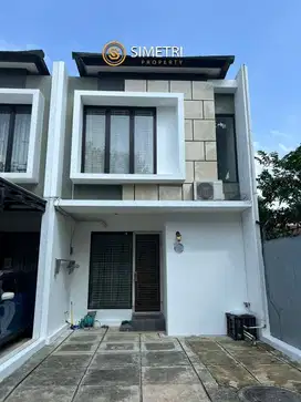 Rumah Cantik 2 lantai 
Cluster Sekitar Jl Merpati Raya  Ciputat