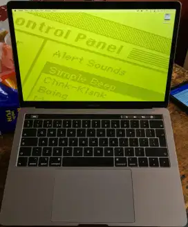 Macbook Pro 2019 LIKE NEW