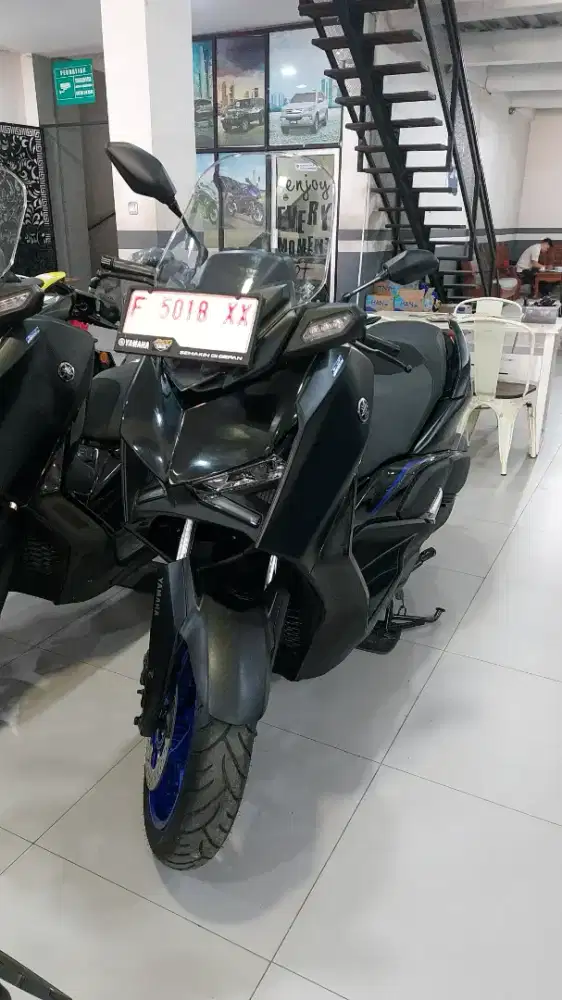 XMAX 250 CC KM LOW 500 PERAK