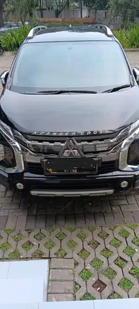 JUAL MITSUBISHI XPANDER CROSS 1.5L 4X2 A/T 2021