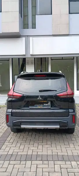JUAL MITSUBISHI XPANDER CROSS 1.5L 4X2 A/T 2021