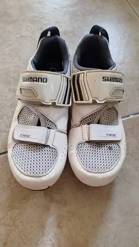 Sepatu Shimano TR5 size 42