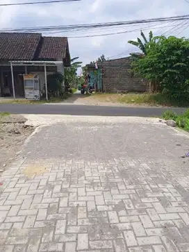 8 Menit Malioboro Jogja Tanah Strategis di Banyuraden