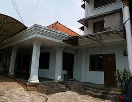 Di Jual Rumah luas Jakarta selatan cipete