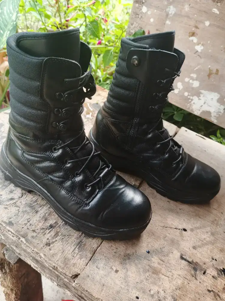 Jual sepatu pdl jatah TNI AU size 40 original bisa kirim bayar cod