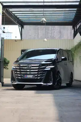 TOYOTA VELLFIRE 2.5 HEV EXECUTIVE LOUNGE VIP 2024