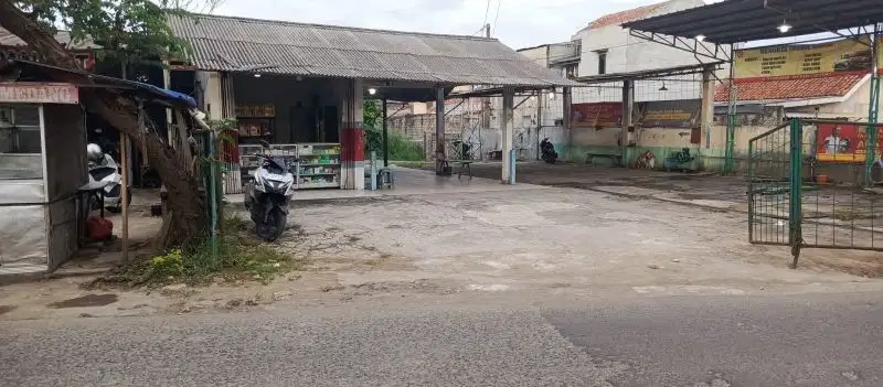 tanah dipinggir jalan raya çocok untuk usaha